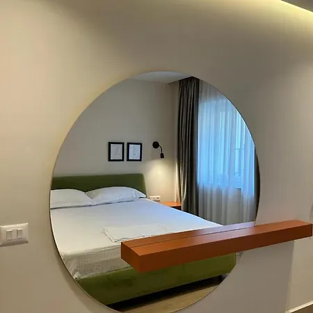 Cozy Apartament ,medreseja E Tiranes Apartment *